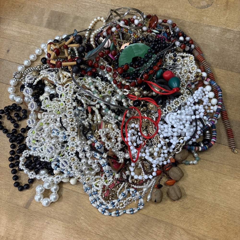 3 LB Mixed Vintage Modern Costume Jewelry Necklace Lot Resale Craft